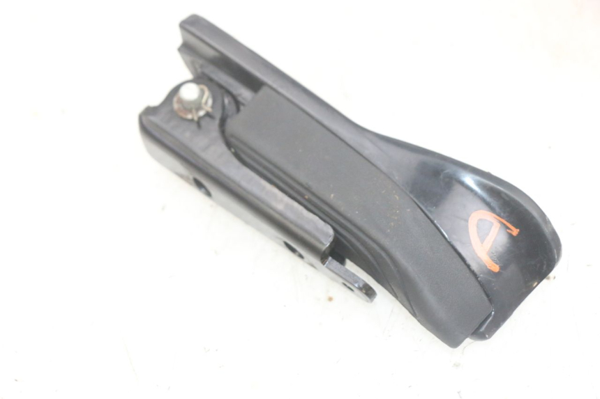 photo de PODNÓŻEK TYLNY PRAWY PIAGGIO MP3 HPE 300 (2019 - 2026) - Widok główny