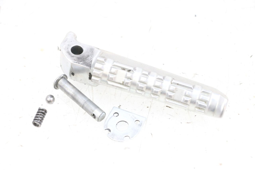 photo de PODNÓŻEK TYLNY PRAWY YAMAHA MT-07 MT07 ABS 700 (2018 - 2020) - Widok główny