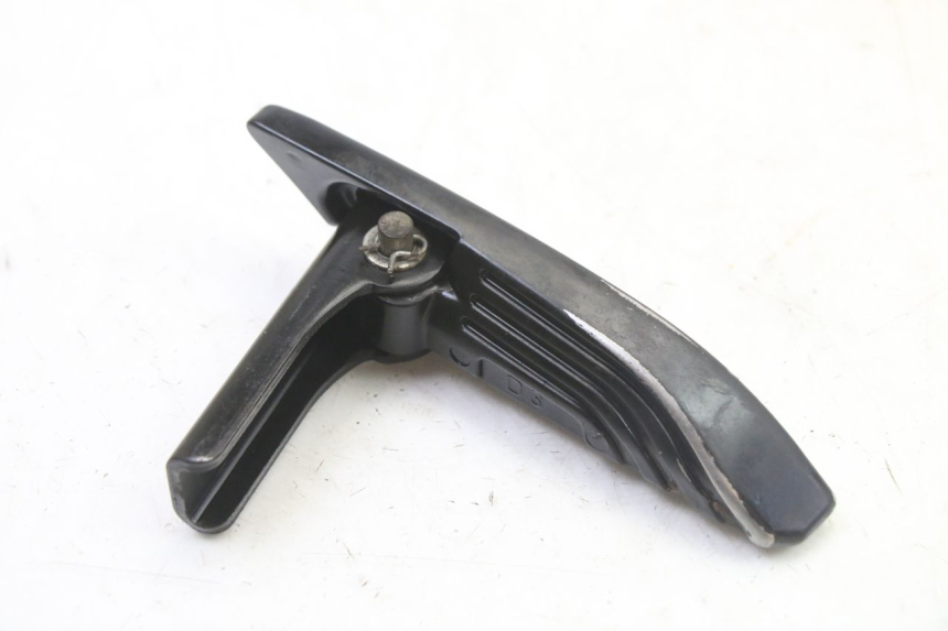 photo de PODNÓŻEK TYLNY PRAWY PIAGGIO NEW TYPHOON 50 (2018 - 2021) - Widok główny