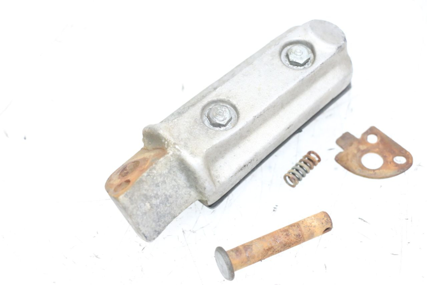 photo de PODNÓŻEK TYLNY PRAWY HONDA NSR R 125 (1994 - 2003) - Inny kąt widzenia