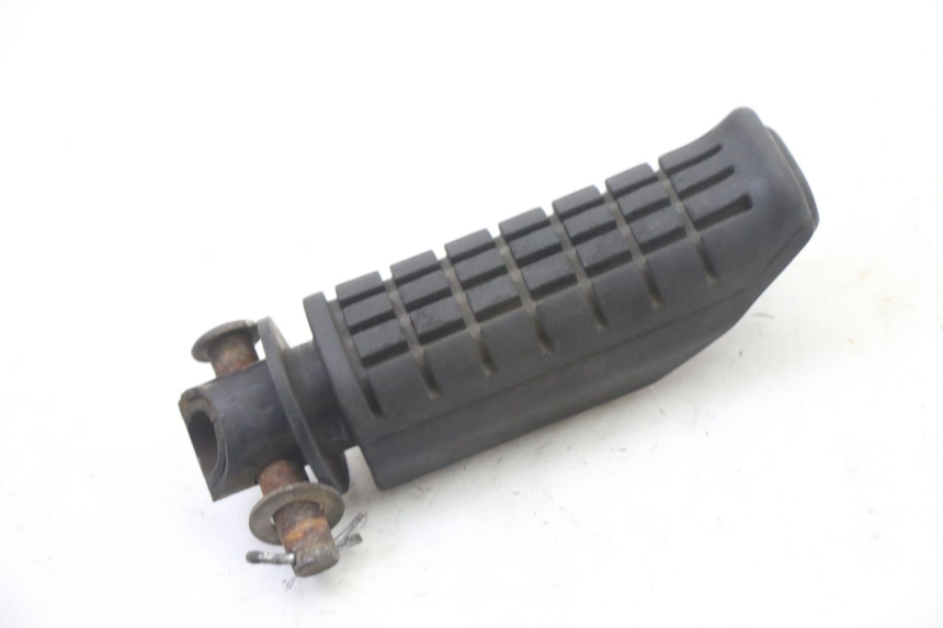 photo de PODNÓŻEK TYLNY PRAWY HONDA NTV DEAUVILLE ABS 700 (2007 - 2016) - Szczegół części