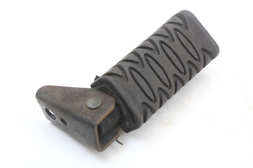 photo de PODNÓŻEK TYLNY PRAWY ASTOR ORCAL 125 (2015 - 2017) - Zbliżenie techniczne