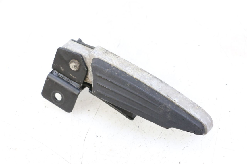 photo de PODNÓŻEK TYLNY PRAWY PEUGEOT CITYSTAR 50 (2013 - 2017) - Szczegół części