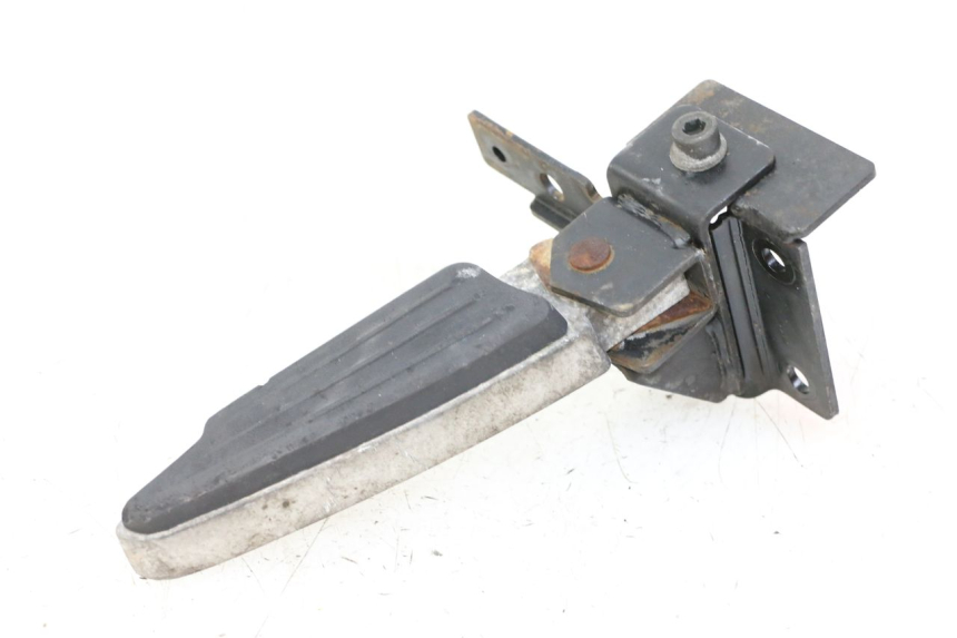 photo de PODNÓŻEK TYLNY PRAWY PEUGEOT SATELIS 125 (2013 - 2018) - Widok główny