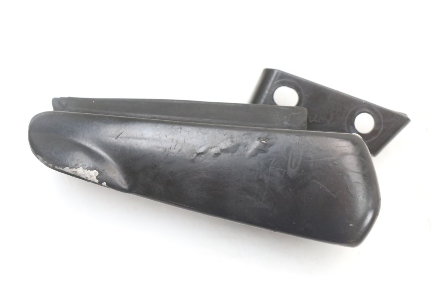 photo de PODNÓŻEK TYLNY PRAWY GILERA RUNNER SP 50 (2009 - 2017) - Widok główny