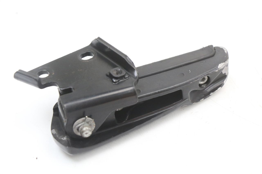 photo de PODNÓŻEK TYLNY PRAWY GILERA RUNNER SP 50 (2009 - 2017) - Inny kąt widzenia