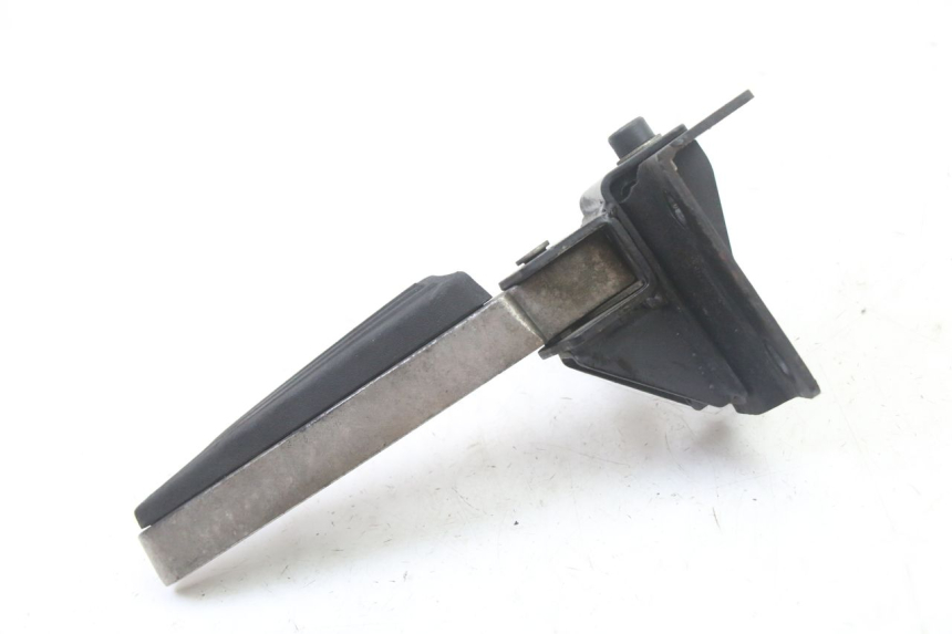 photo de PODNÓŻEK TYLNY PRAWY PEUGEOT SATELIS 125 (2013 - 2018) - Zoom stanu zużycia