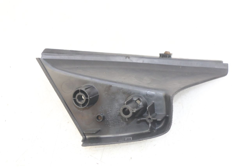 photo de PODNÓŻEK TYLNY PRAWY YAMAHA SLIDER NAKED 50 (2004 - 2018) - Szczegół części