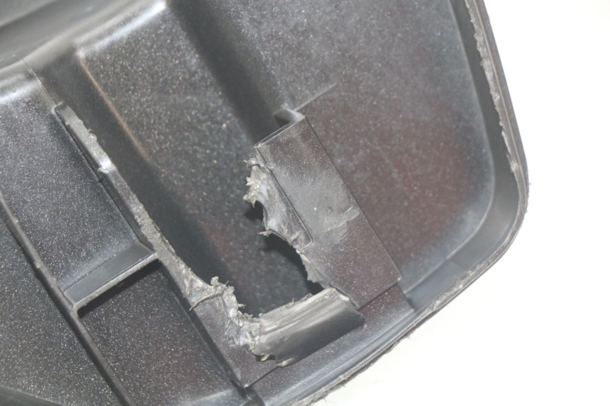 photo de PODNÓŻEK TYLNY PRAWY APRILIA SR 2T 50 (2012 - 2017) - Inny kąt widzenia