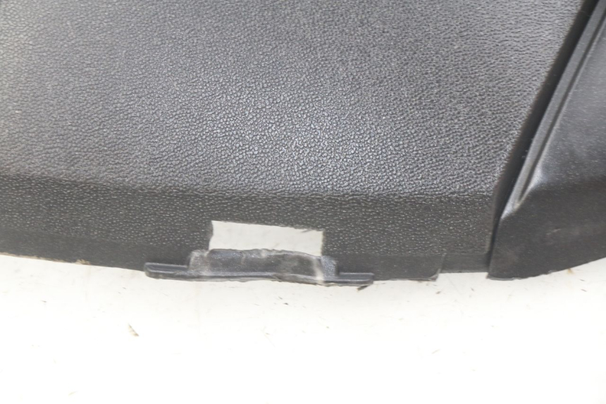 photo de PODNÓŻEK TYLNY PRAWY APRILIA SR 2T 50 (2012 - 2017) - Punkty mocowania