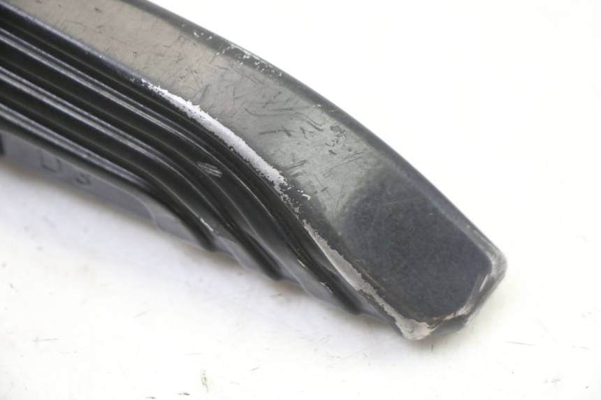 photo de PODNÓŻEK TYLNY PRAWY APRILIA SR 2T 50 (2018 - 2022) - Szczegół części