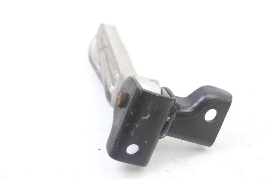 photo de PODNÓŻEK TYLNY PRAWY PEUGEOT TWEET 4T 50 (2014 - 2019) - Inny kąt widzenia