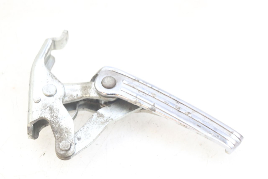 photo de PODNÓŻEK TYLNY PRAWY PIAGGIO VESPA GRANTURISMO 125 (2003 - 2007) - Widok główny