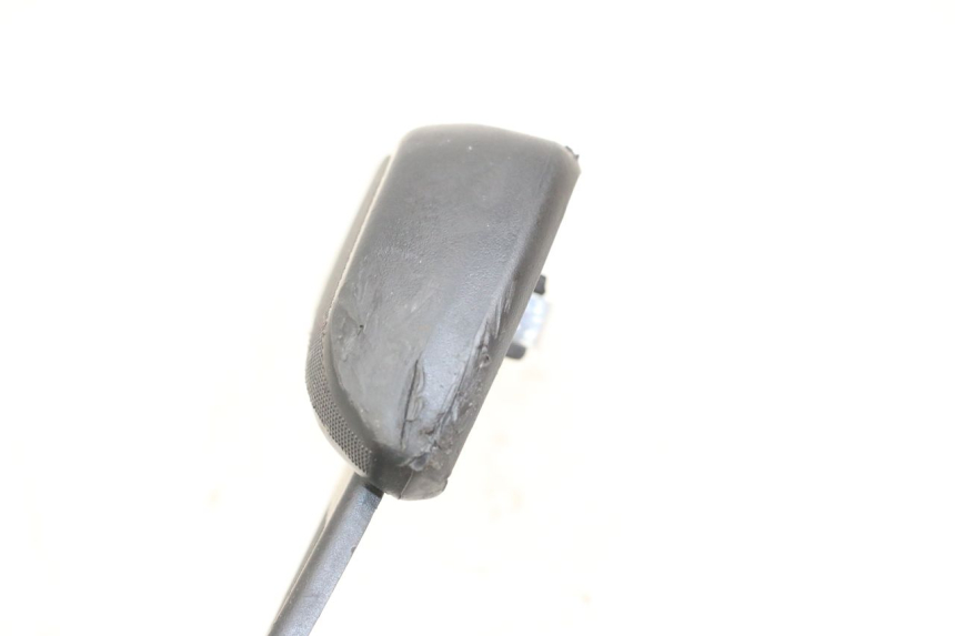 photo de PODNÓŻEK TYLNY PRAWY PIAGGIO VESPA PRIMAVERA 4T 50 (2021 - 2024) - Inny kąt widzenia