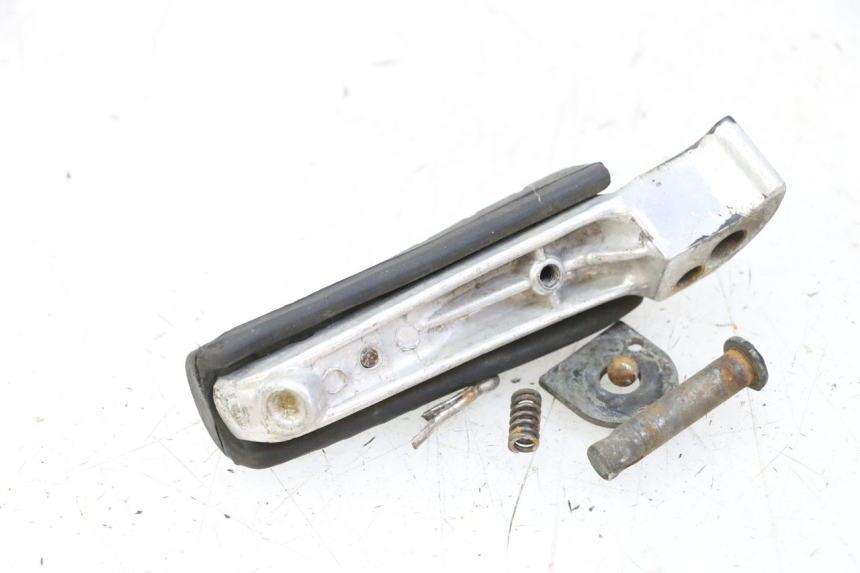 photo de PODNÓŻEK TYLNY PRAWY YAMAHA XJN DIVERSION 600 (2000 - 2003) - Szczegół części