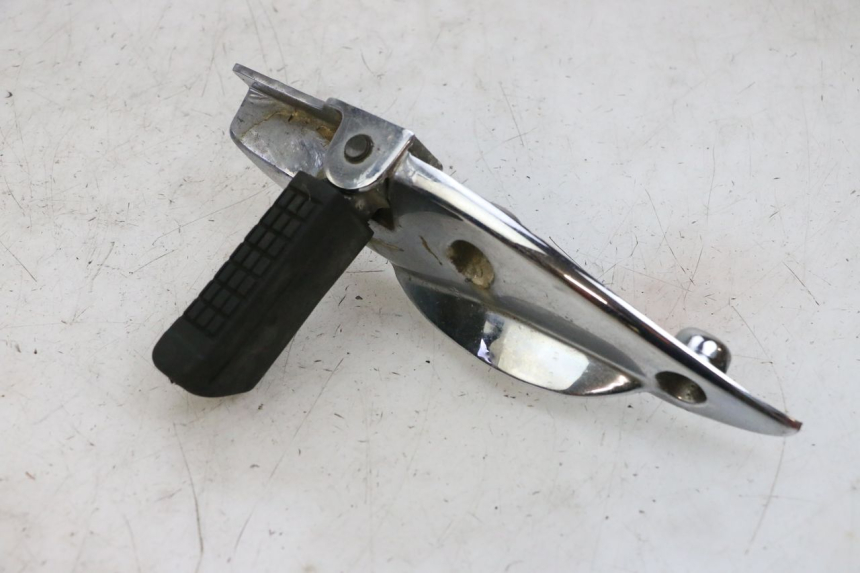 photo de PODNÓŻEK TYLNY PRAWY KYMCO ZING 125 (1997 - 2003) - Widok produktu