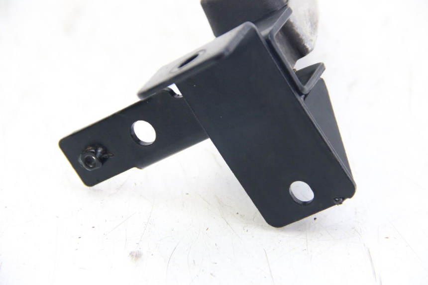 photo de PODNÓŻEK TYLNY LEWY PEUGEOT CITYSTAR AIR 125 (2014 - 2017) - Zoom stanu zużycia