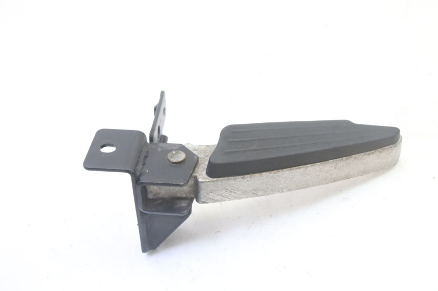 photo de PODNÓŻEK TYLNY LEWY PEUGEOT CITYSTAR 50 (2013 - 2017) - Inny kąt widzenia