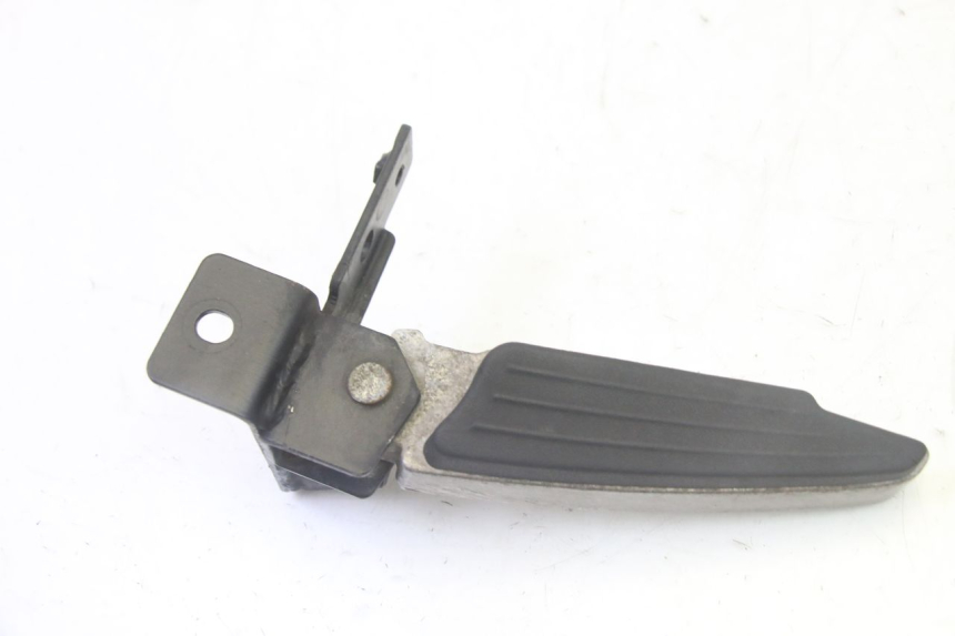 photo de PODNÓŻEK TYLNY LEWY PEUGEOT CITYSTAR 50 (2013 - 2017) - Zbliżenie techniczne