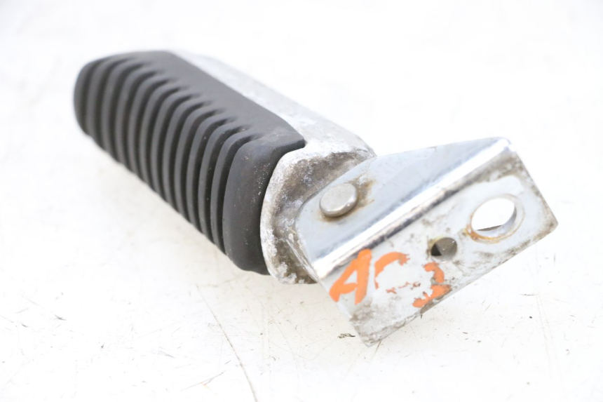 photo de PODNÓŻEK TYLNY LEWY KSR CODE 125 (2018 - 2020) - Widok ogólny