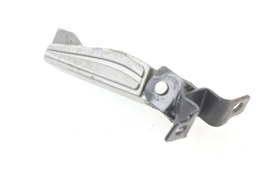 photo de PODNÓŻEK TYLNY LEWY GENERIC CRACKER 50 (2005 - 2008) - Widok główny