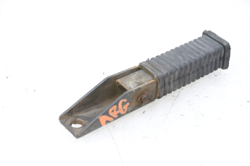 photo de PODNÓŻEK TYLNY LEWY SKYTEAM DAX REPLICA 110 (2005 - 2015) - Widok główny