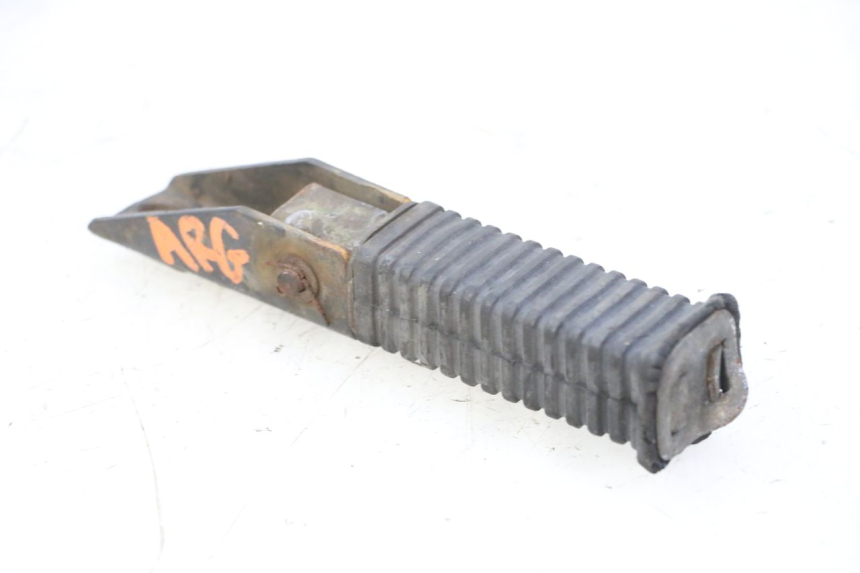 photo de PODNÓŻEK TYLNY LEWY SKYTEAM DAX REPLICA 110 (2005 - 2015) - Zbliżenie techniczne