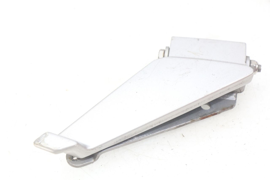 photo de PODNÓŻEK TYLNY LEWY PEUGEOT GEOPOLIS 400 (2007 - 2013) - Zbliżenie techniczne