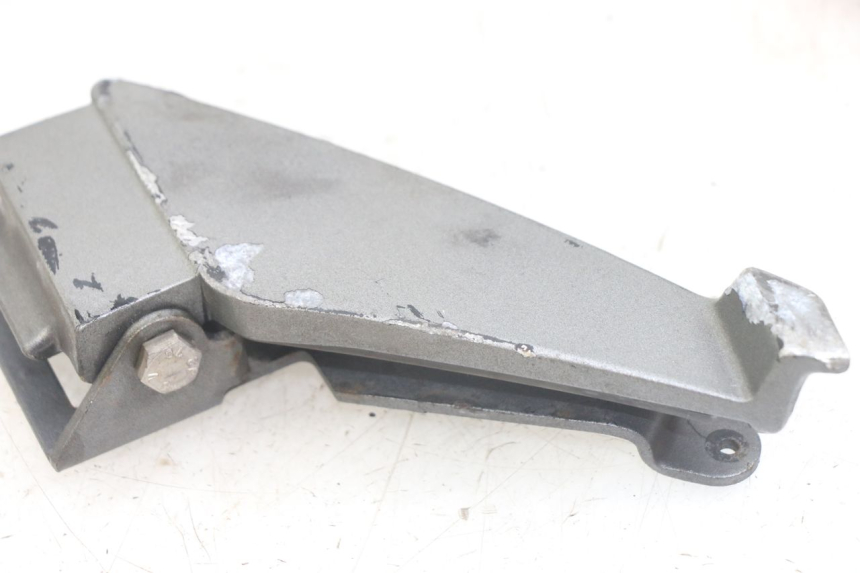 photo de PODNÓŻEK TYLNY LEWY PEUGEOT GEOPOLIS RS 125 (2007 - 2009) - Szczegół części