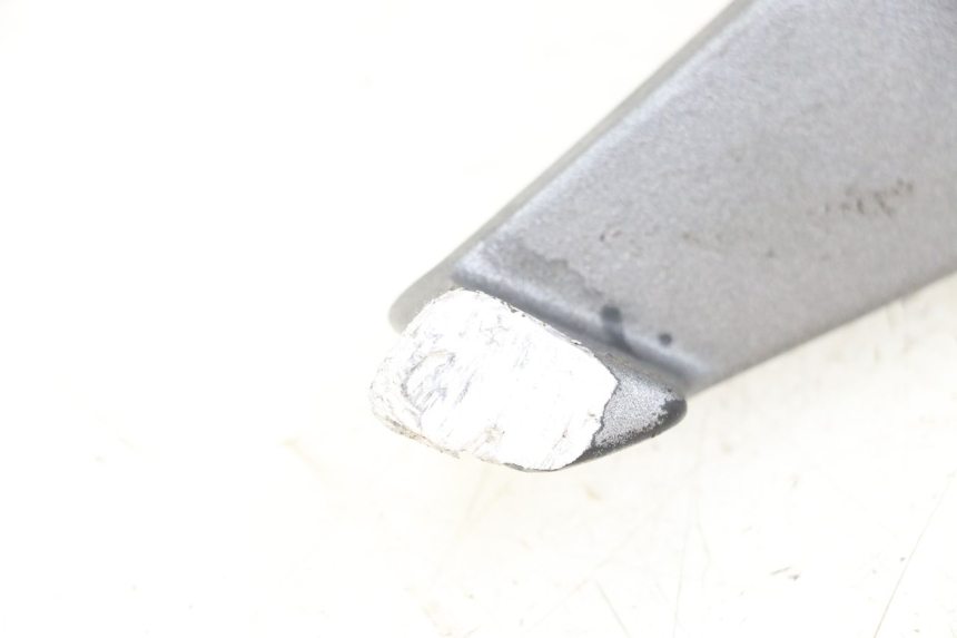 photo de PODNÓŻEK TYLNY LEWY PEUGEOT GEOPOLIS RS 125 (2007 - 2009) - Zbliżenie techniczne