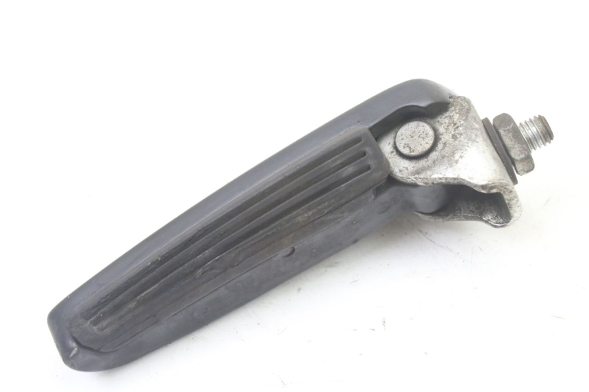 photo de PODNÓŻEK TYLNY LEWY GILERA NEXUS 300 (2008 - 2013) - Zbliżenie techniczne