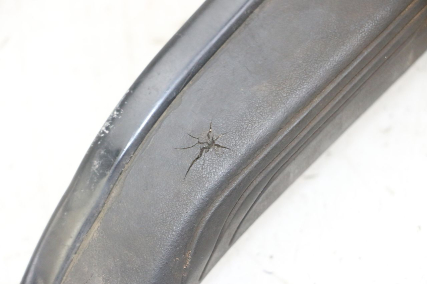 photo de PODNÓŻEK TYLNY LEWY PIAGGIO IE MP3 YOURBAN 300 (2011 - 2016) - Zbliżenie techniczne