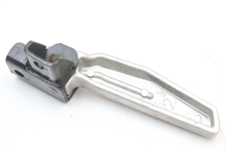 photo de PODNÓŻEK TYLNY LEWY SYM JET 14 4T 50 (2018 - 2022) - Inny kąt widzenia