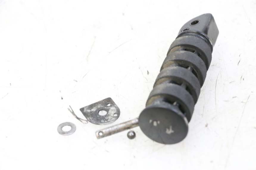 photo de PODNÓŻEK TYLNY LEWY KEEWAY K-LIGHT KLIGHT 125 (2018 - 2025) - Inny kąt widzenia