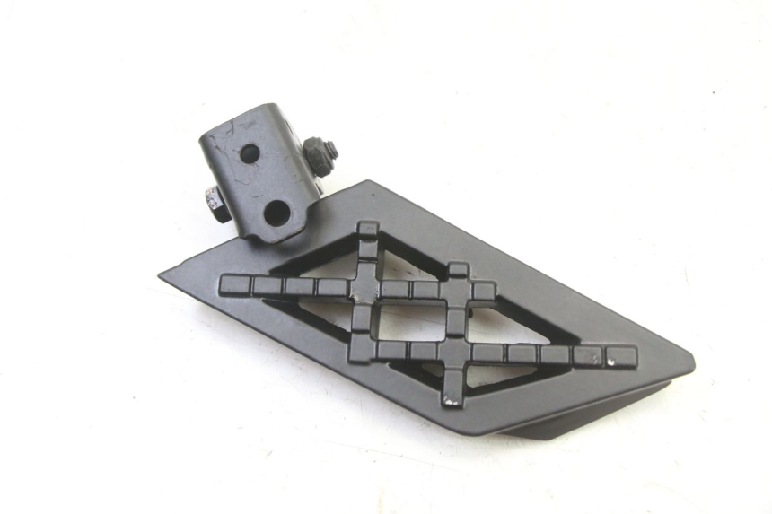 photo de PODNÓŻEK TYLNY LEWY PEUGEOT KISBEE 4T 50 (2018 - 2022) - Szczegół części