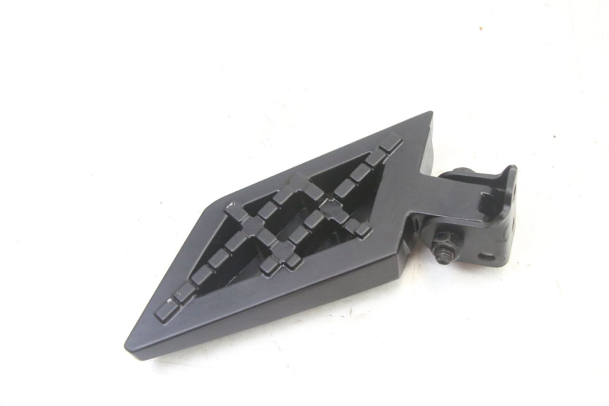 photo de PODNÓŻEK TYLNY LEWY PEUGEOT KISBEE 4T 50 (2018 - 2022) - Zoom stanu zużycia