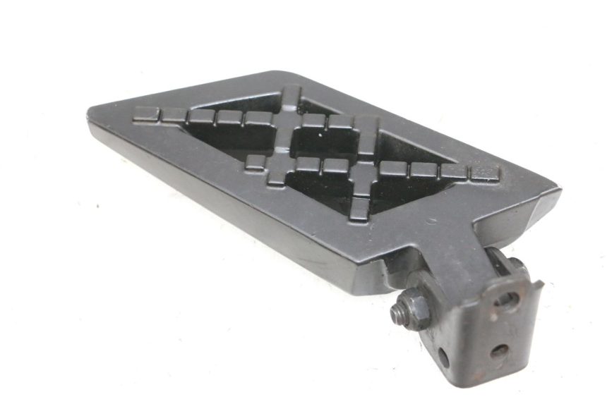 photo de PODNÓŻEK TYLNY LEWY PEUGEOT KISBEE 4T 50 (2018 - 2022) - Widok główny