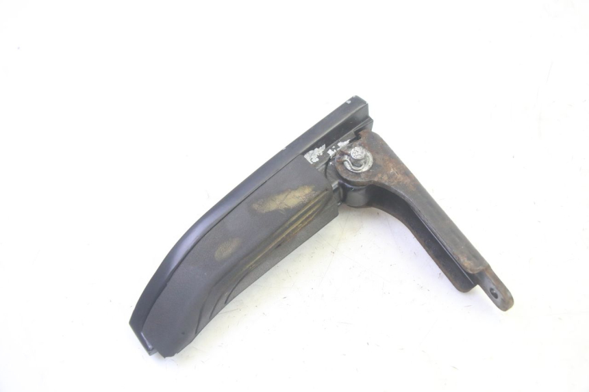 photo de PODNÓŻEK TYLNY LEWY PIAGGIO MP3 500 (2016 - 2018) - Szczegół części