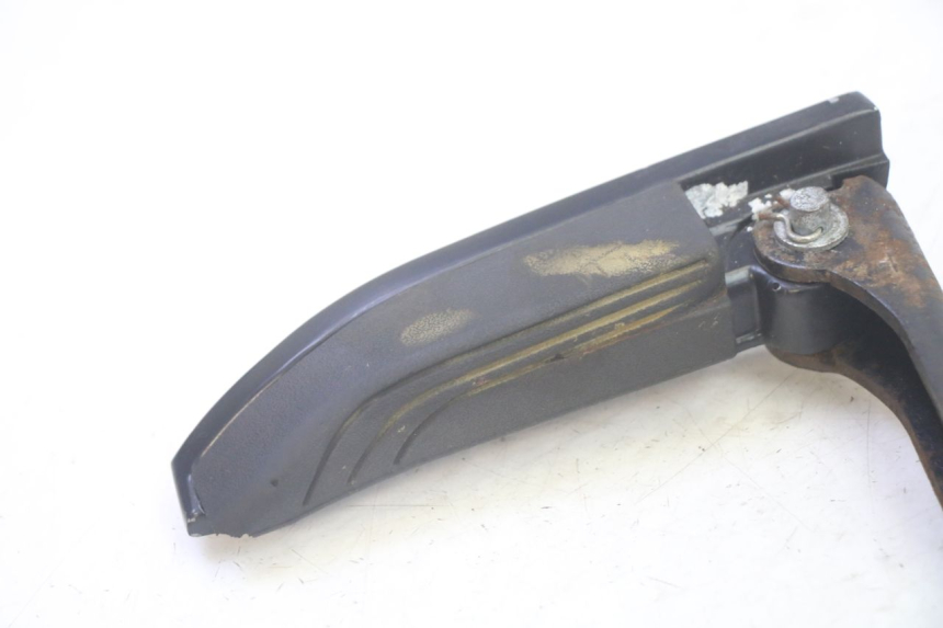 photo de PODNÓŻEK TYLNY LEWY PIAGGIO MP3 500 (2016 - 2018) - Zoom stanu zużycia