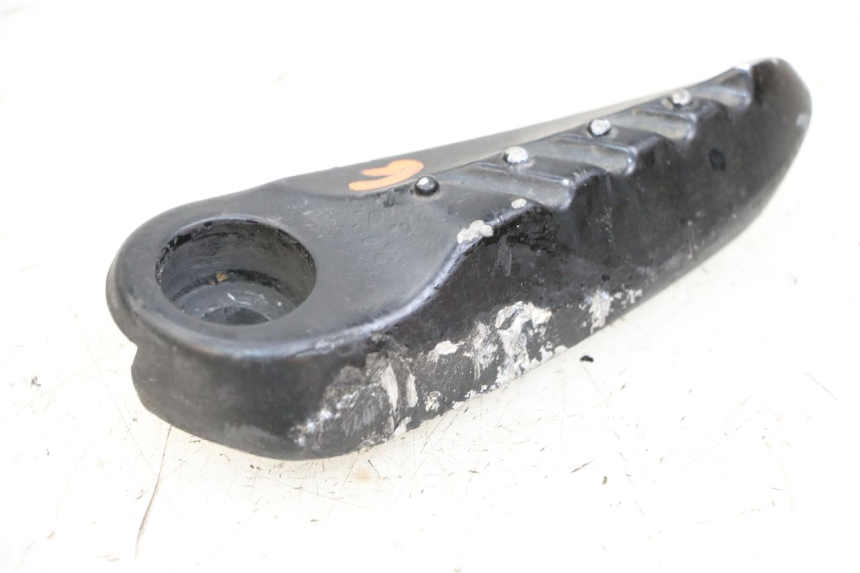 photo de PODNÓŻEK TYLNY LEWY YAMAHA NEO'S NEOS 2T 50 (2007 - 2017) - Zoom stanu zużycia