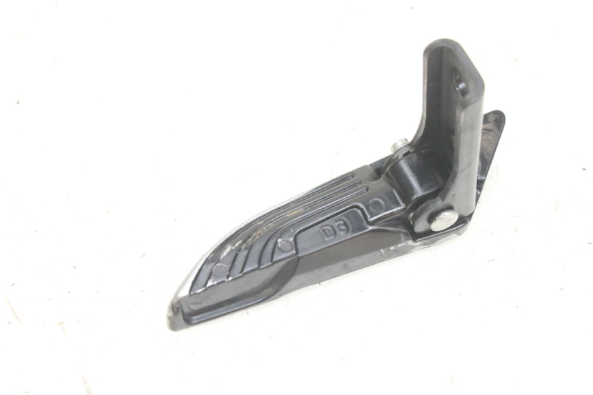 photo de PODNÓŻEK TYLNY LEWY PIAGGIO NEW TYPHOON 50 (2018 - 2021) - Szczegół części