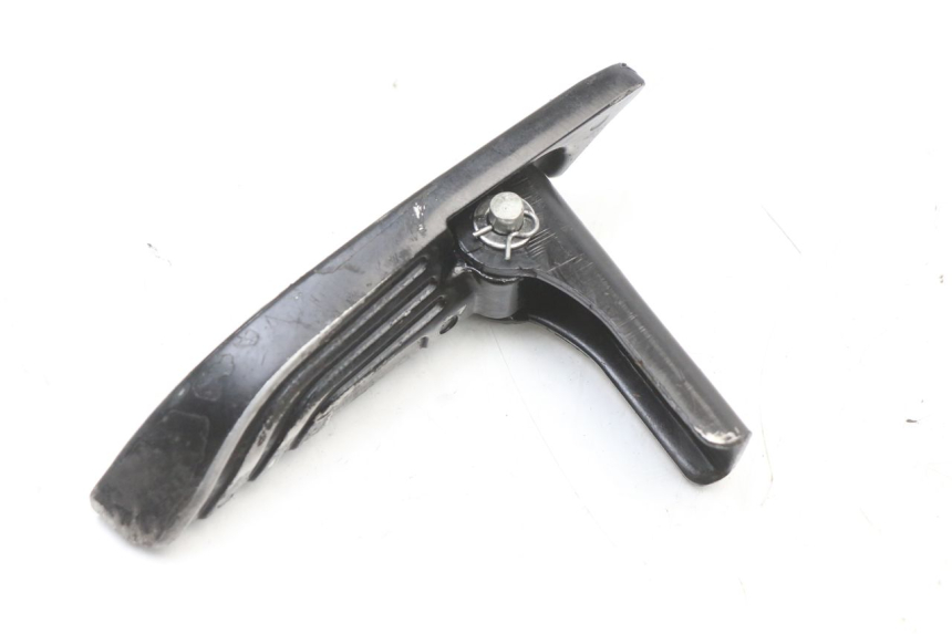 photo de PODNÓŻEK TYLNY LEWY PIAGGIO NEW TYPHOON 50 (2018 - 2021) - Inny kąt widzenia