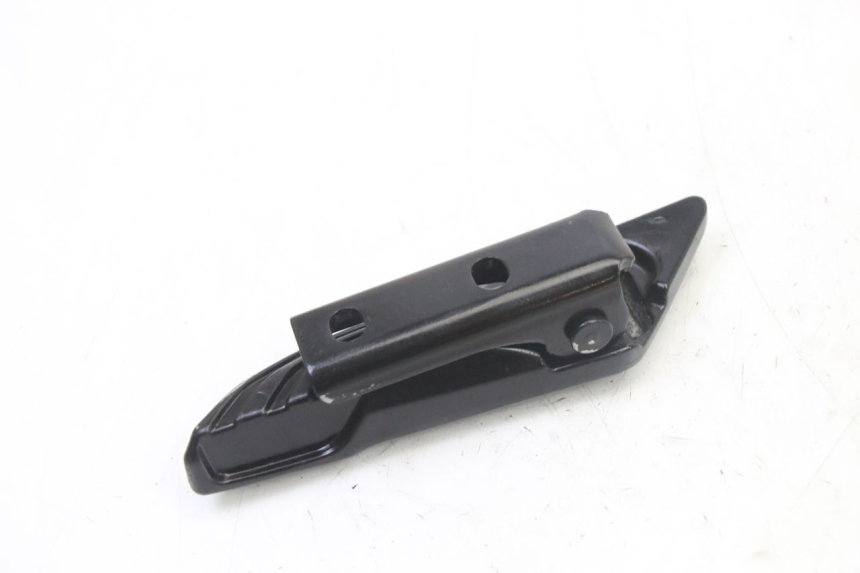 photo de PODNÓŻEK TYLNY LEWY PIAGGIO NEW TYPHOON 50 (2018 - 2021) - Zoom stanu zużycia