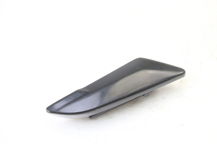 photo de PODNÓŻEK TYLNY LEWY PIAGGIO NEW TYPHOON 50 (2018 - 2021) - Zbliżenie techniczne