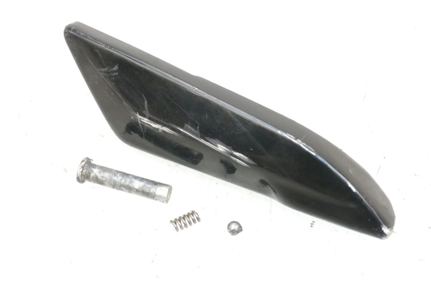 photo de PODNÓŻEK TYLNY LEWY PIAGGIO NEW TYPHOON 50 (2018 - 2021) - Zoom stanu zużycia