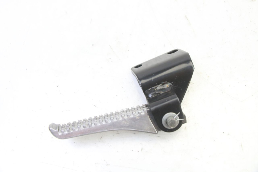 photo de PODNÓŻEK TYLNY LEWY PIAGGIO NRG POWER PUREJET 50 (2018 - 2021) - Szczegół części