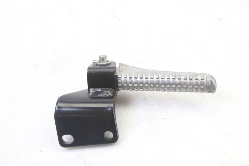 photo de PODNÓŻEK TYLNY LEWY PIAGGIO NRG POWER PUREJET 50 (2018 - 2021) - Zoom stanu zużycia