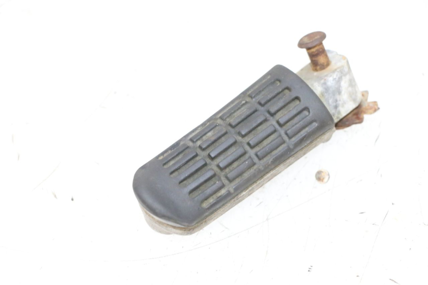 photo de PODNÓŻEK TYLNY LEWY HONDA NSR R 125 (1994 - 2003) - Widok główny