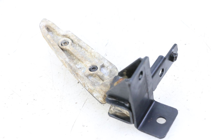 photo de PODNÓŻEK TYLNY LEWY PEUGEOT CITYSTAR 50 (2013 - 2017) - Zbliżenie techniczne