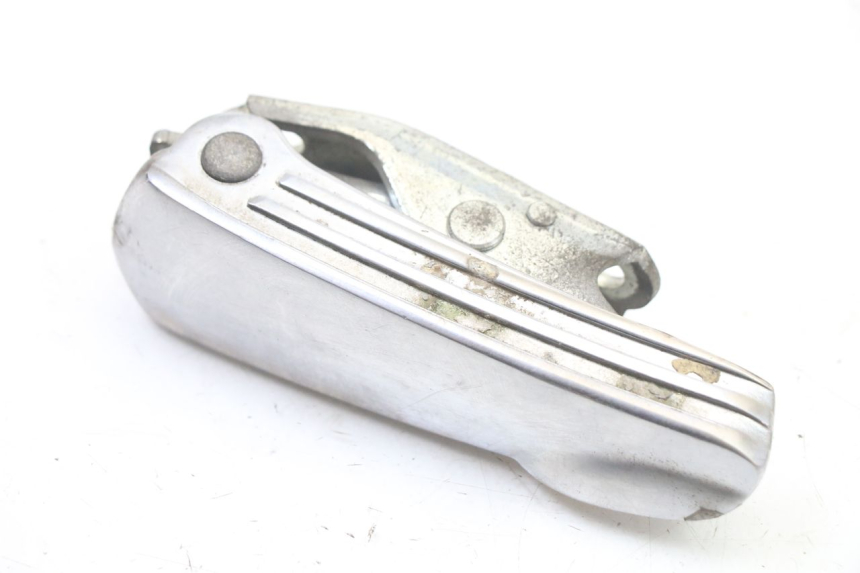 photo de PODNÓŻEK TYLNY LEWY PIAGGIO VESPA GRANTURISMO 125 (2003 - 2007) - Punkty mocowania